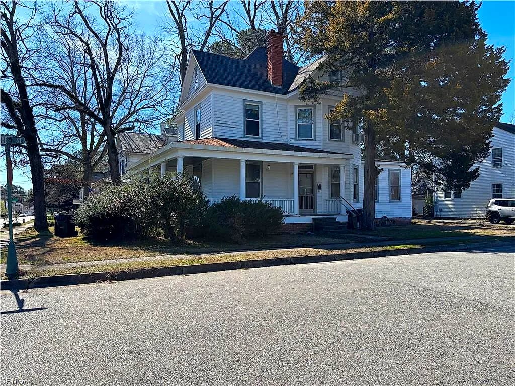 301 S High ST, Franklin — Multi Family Residential, 2,500 sqft
