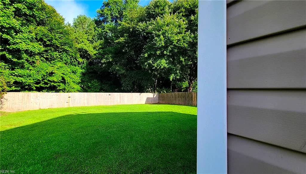 329 Stonehenge DR, SUFFOLK VA 23434 - Photo 4