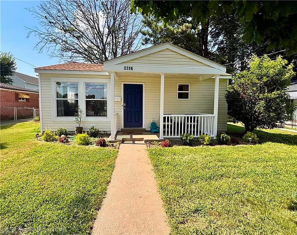 2716 HICKORY ST, PORTSMOUTH VA 23707 - Photo 2