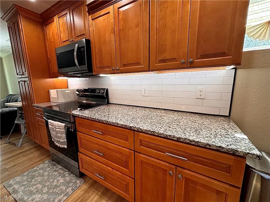 2716 HICKORY ST, PORTSMOUTH VA 23707 - Photo 5