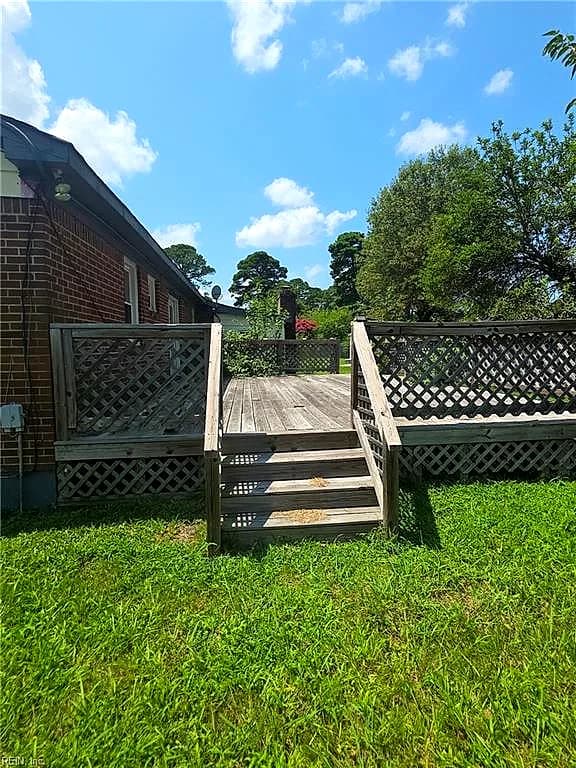 1102 E Jamal LN, PORTSMOUTH VA 23701 - Photo 4