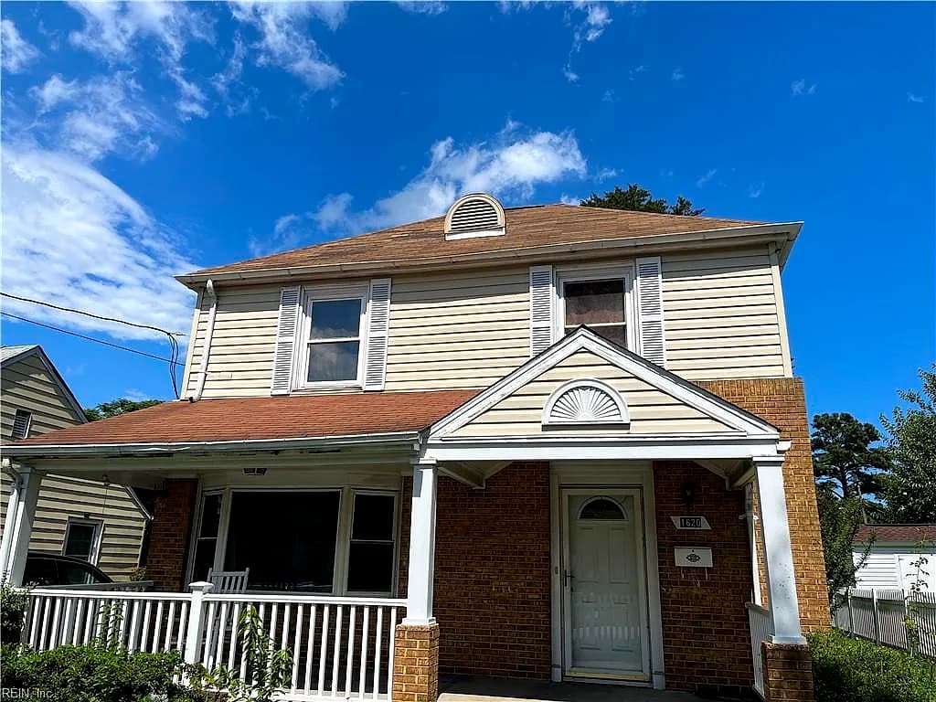 1620 Roanoke AVE, NEWPORT NEWS VA 23607 - Photo 2