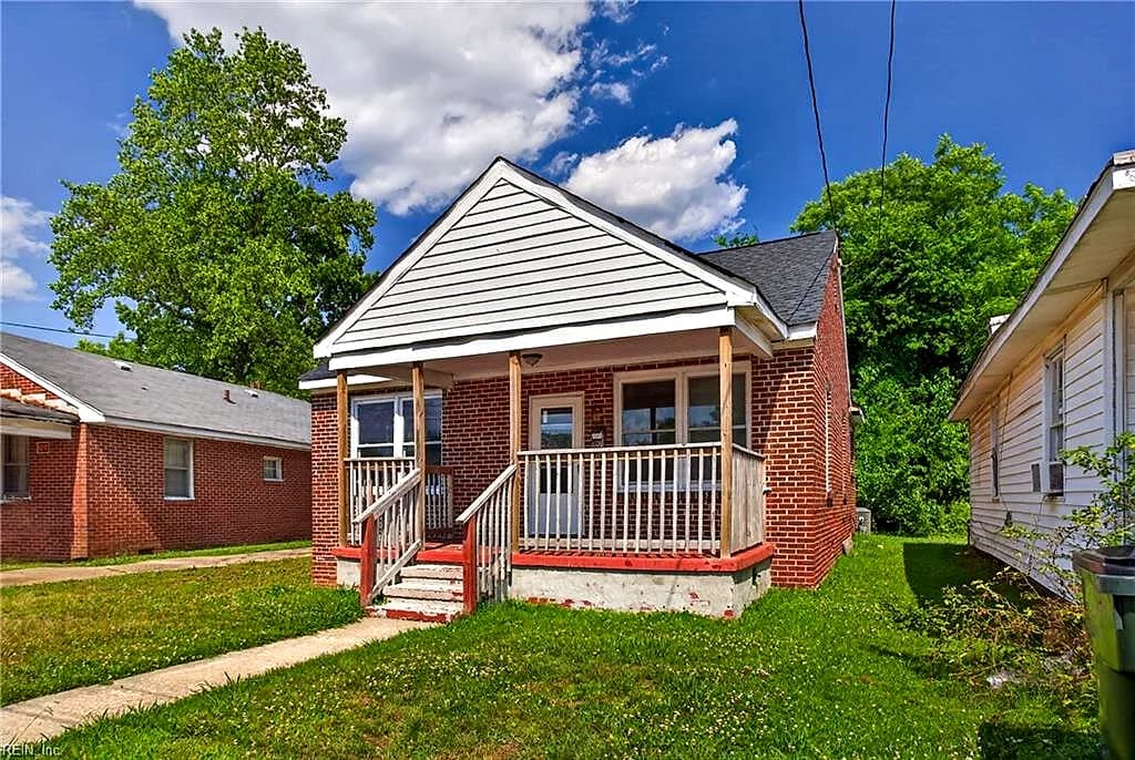 110 Halifax ST, SUFFOLK VA 23434 - Main photo