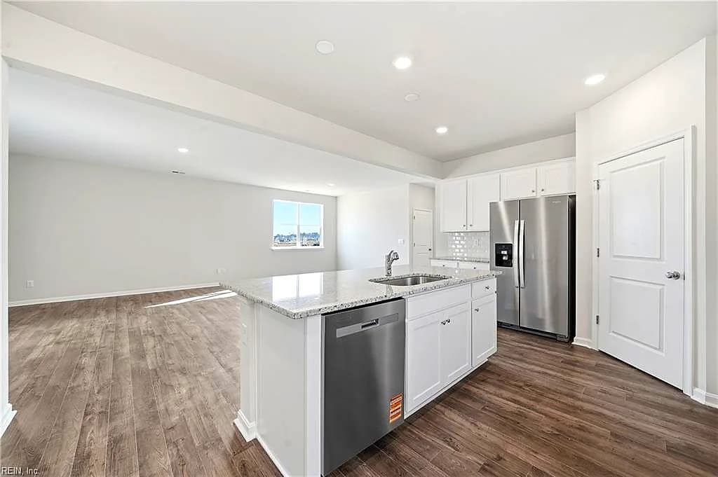 1004 Eastport PL, SUFFOLK VA 23435 - Photo 5