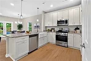 897 Railroad AVE, CHESAPEAKE VA 23324 - Photo 4