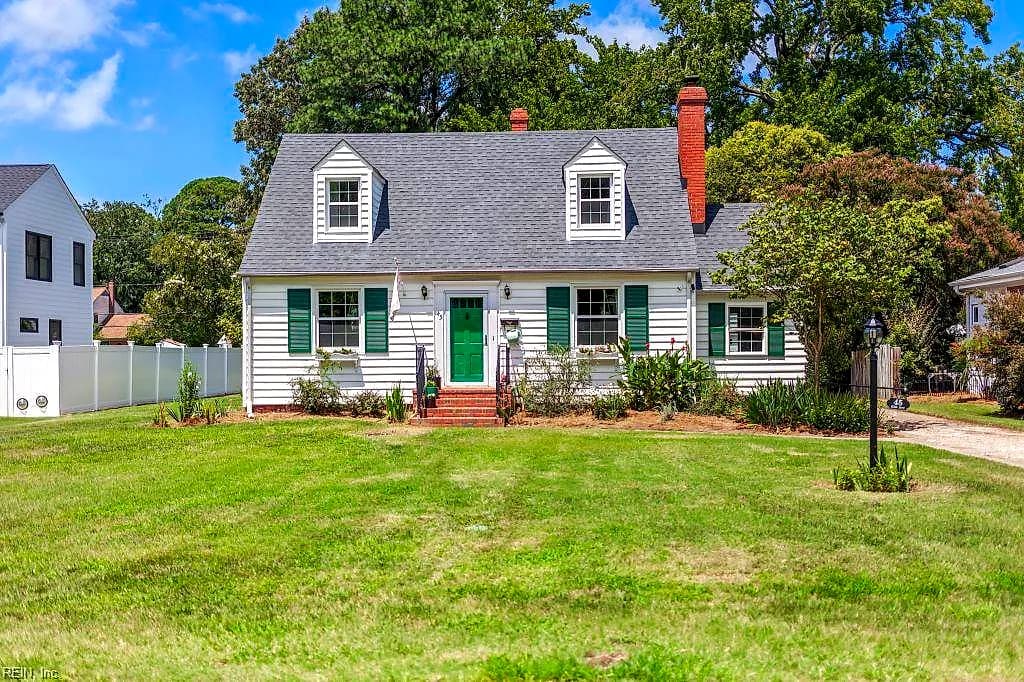 45 Elm AVE, NEWPORT NEWS VA 23601 - Photo 2