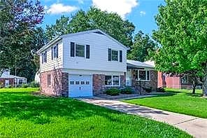 40 Southwind DR, HAMPTON VA 23669 - Photo 2