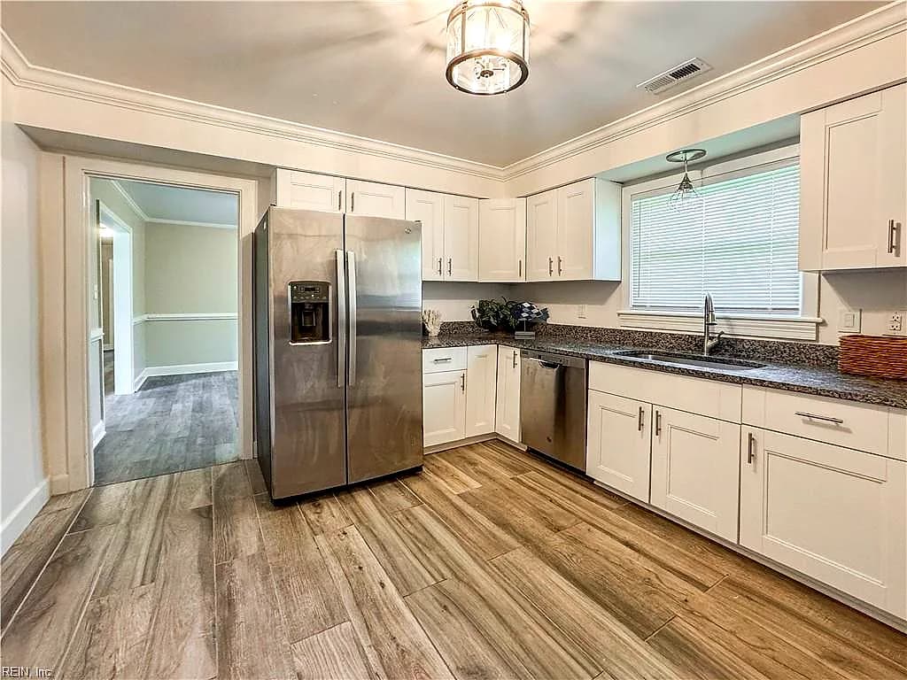 2948 Tyre Neck RD, CHESAPEAKE VA 23321 - Photo 5
