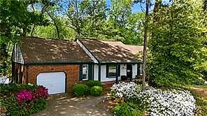 1905 Thomas Bishop LN, VIRGINIA BEACH VA 23454 - Photo 4