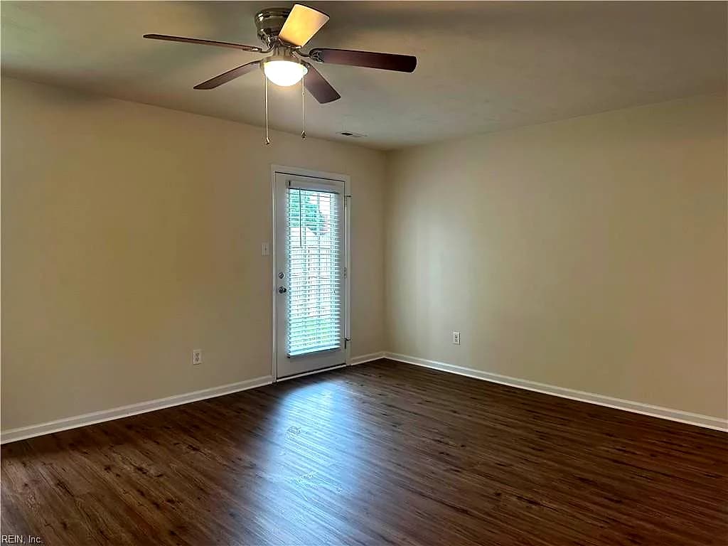 2416 Casey CT, VIRGINIA BEACH VA 23454 - Photo 3
