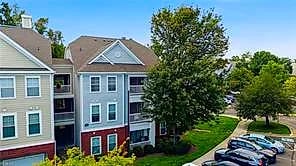 704 Bristol Village DR #105, Midlothian — 2 bed Residential, 1,213 sqft