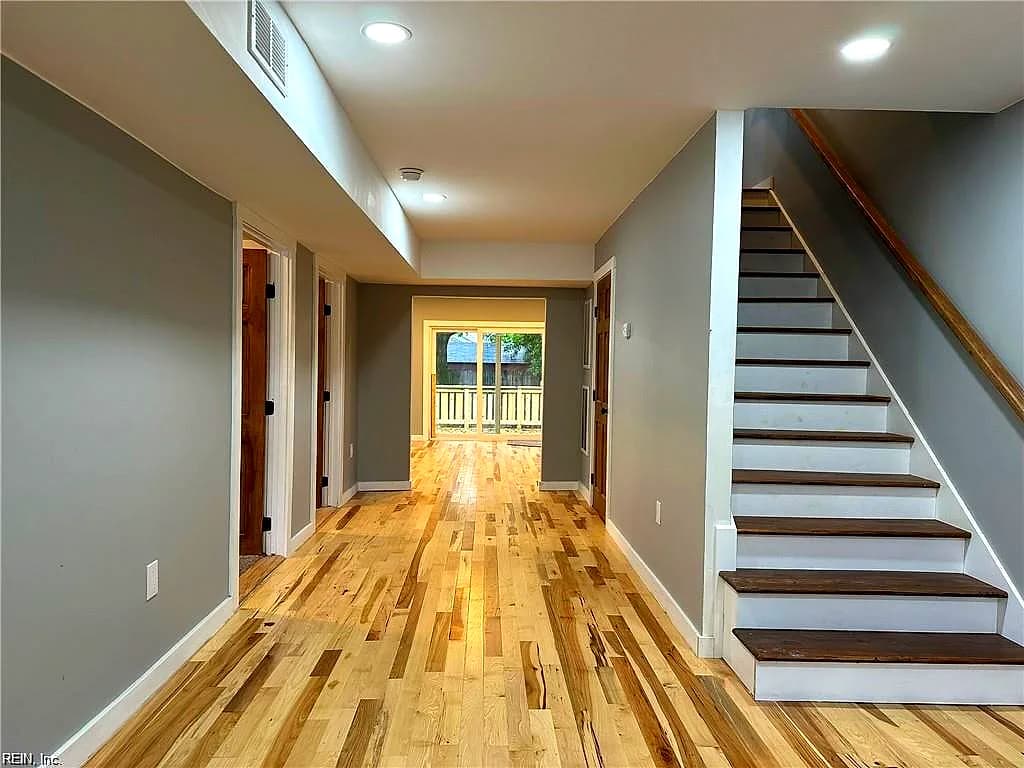 1602 Wilson RD, NORFOLK VA 23523 - Photo 4