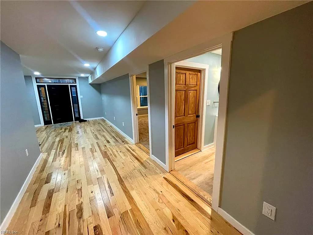 1602 Wilson RD, NORFOLK VA 23523 - Photo 5