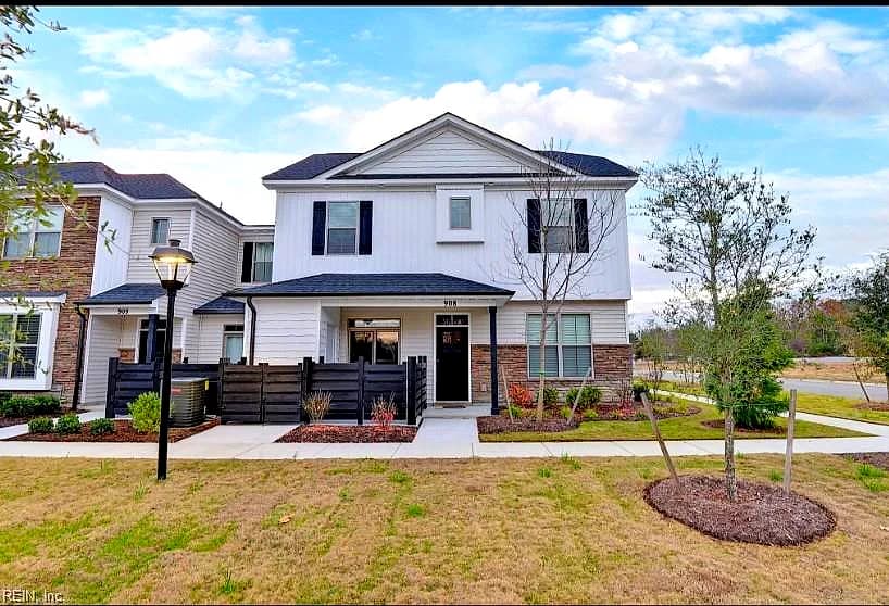 908 Kathy Ann WAY W, CARROLLTON VA 23314 - Main photo