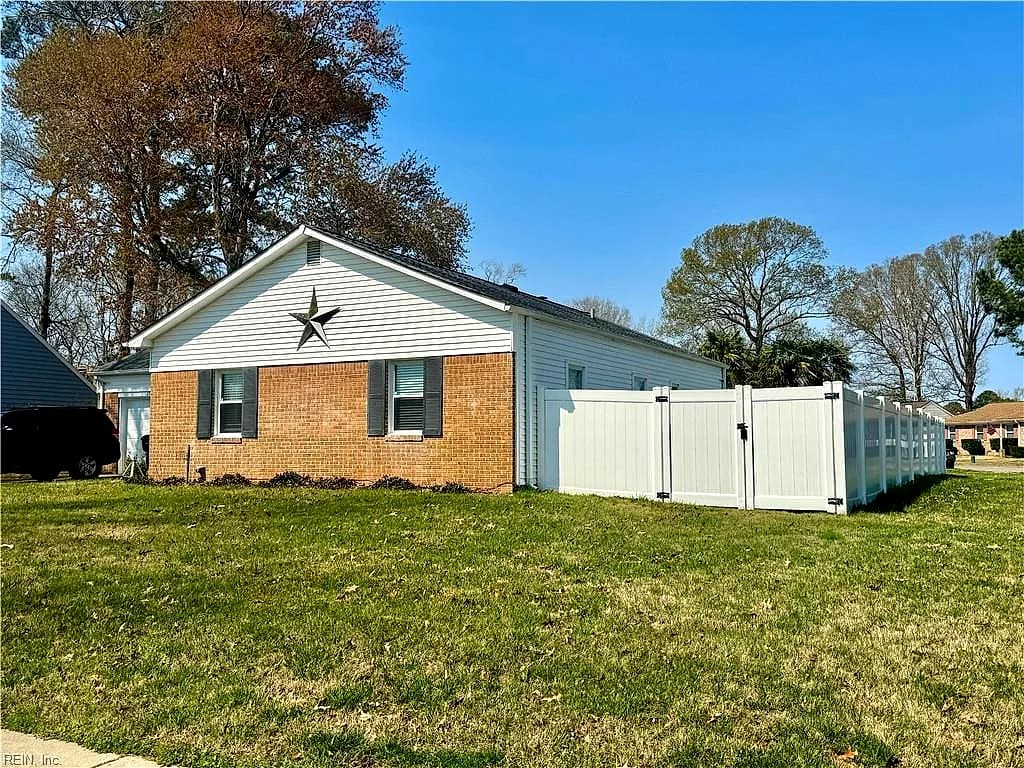 1901 Blue Knob RD, VIRGINIA BEACH VA 23464 - Photo 3