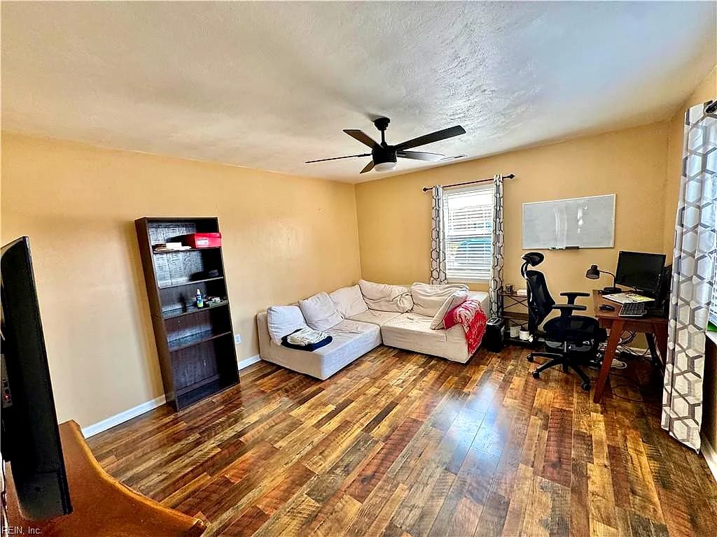 1901 Blue Knob RD, VIRGINIA BEACH VA 23464 - Photo 5