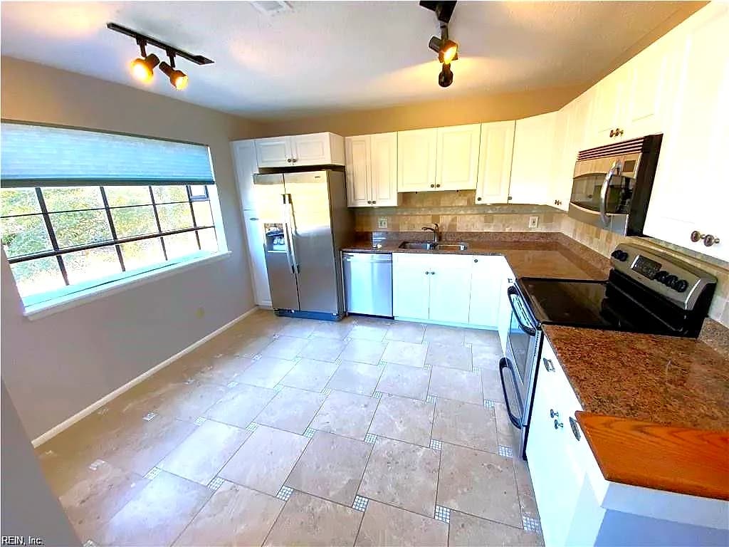 3959 Aeries WAY, VIRGINIA BEACH VA 23455 - Photo 5