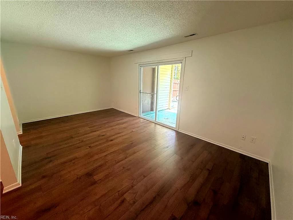 5964 Margate AVE, VIRGINIA BEACH VA 23462 - Photo 3