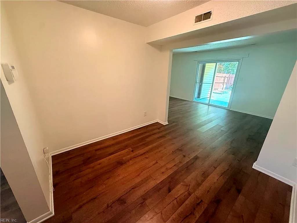 5964 Margate AVE, VIRGINIA BEACH VA 23462 - Photo 4