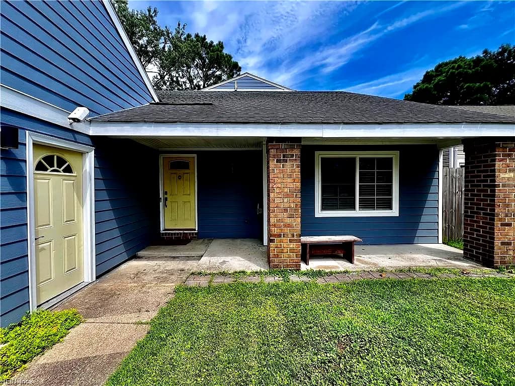 684 Orangewood DR, VIRGINIA BEACH VA 23453 - Photo 4