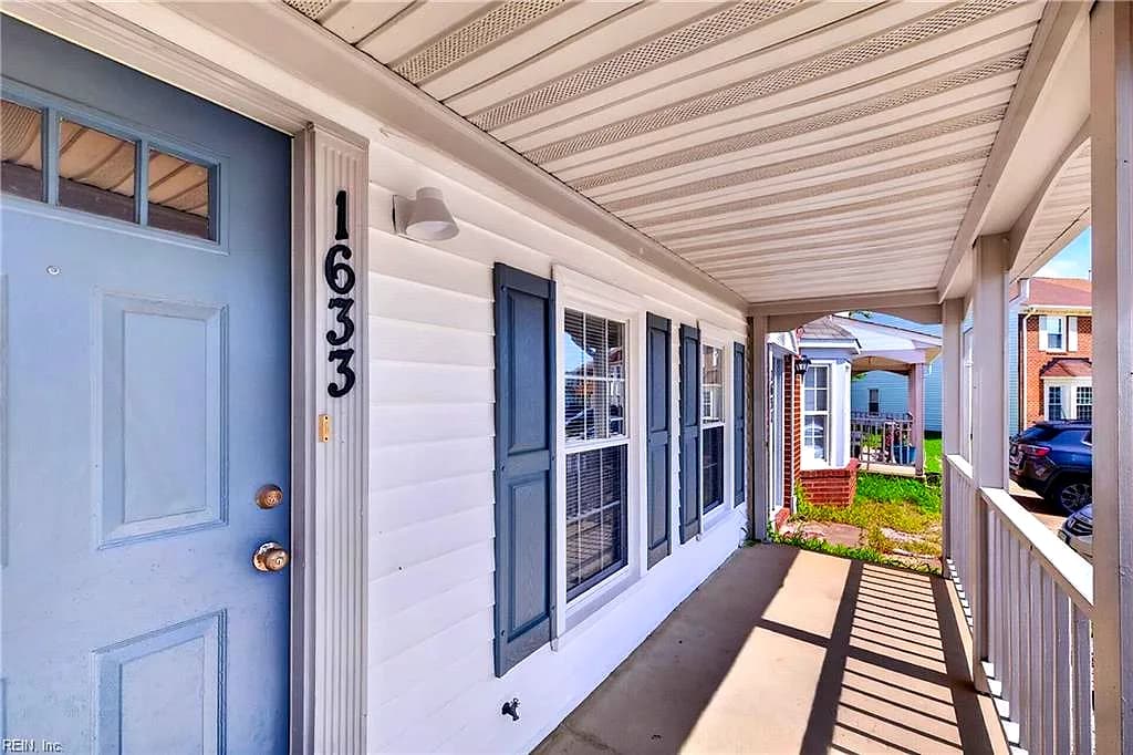 1633 Mantane ARCH, VIRGINIA BEACH VA 23454 - Photo 3