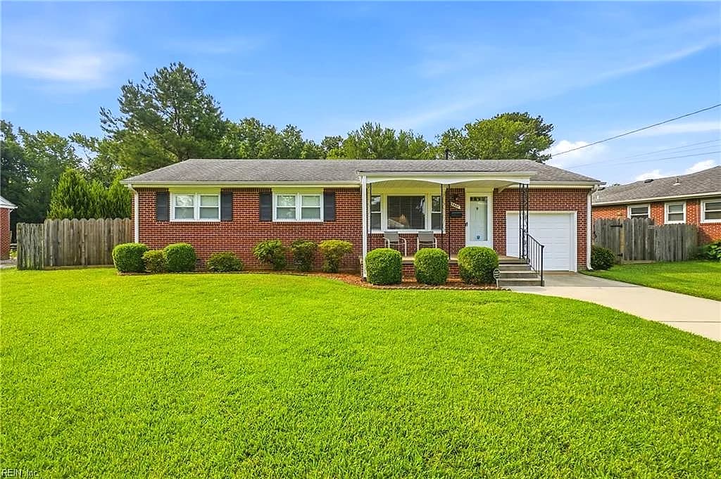 5445 Shadowwood DR, VIRGINIA BEACH VA 23455 - Main photo