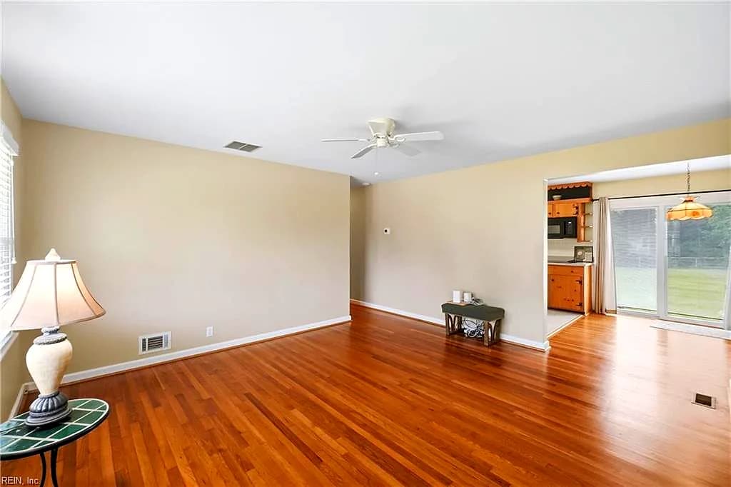 5445 Shadowwood DR, VIRGINIA BEACH VA 23455 - Photo 3