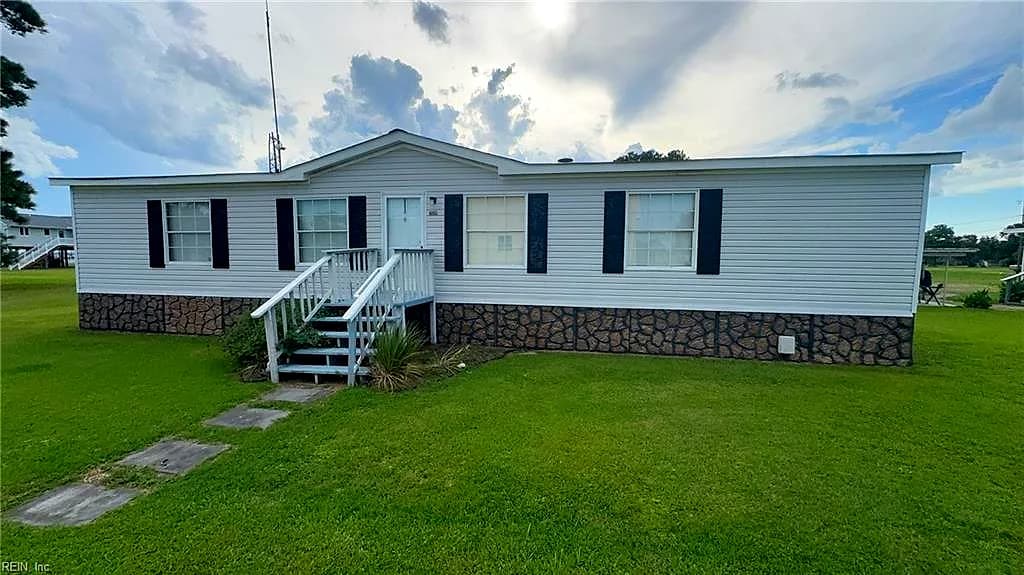 1978 Jenkins Neck RD, HAYES VA 23072 - Photo 5