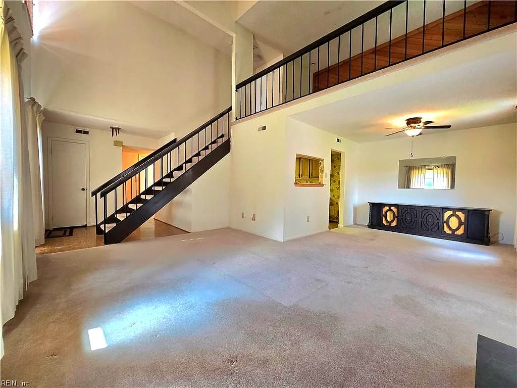 719 Lord Byron DR, VIRGINIA BEACH VA 23452 - Photo 3