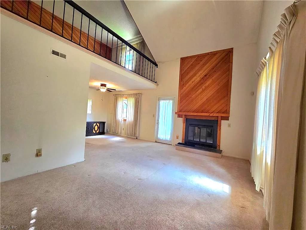 719 Lord Byron DR, VIRGINIA BEACH VA 23452 - Photo 4