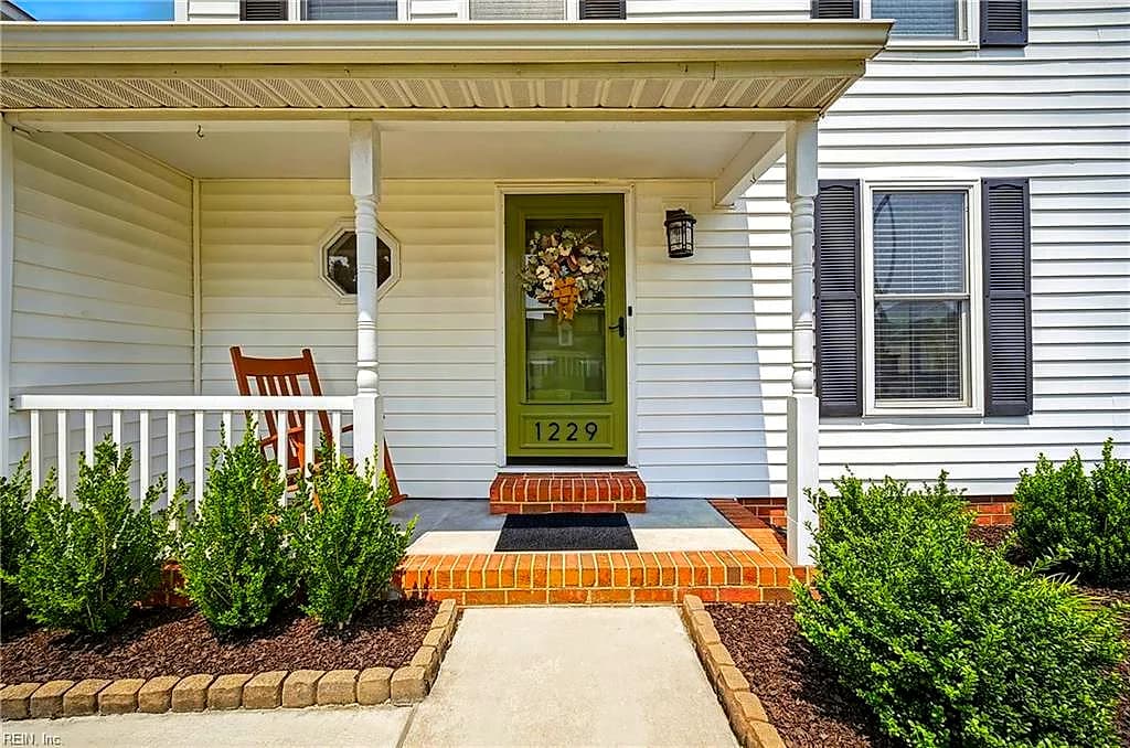1229 Priscilla LN, CHESAPEAKE VA 23322 - Photo 5