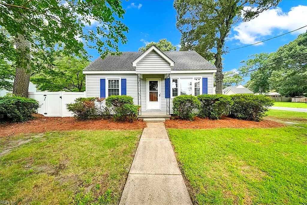 1601 Lilac AVE, CHESAPEAKE VA 23325 - Main photo