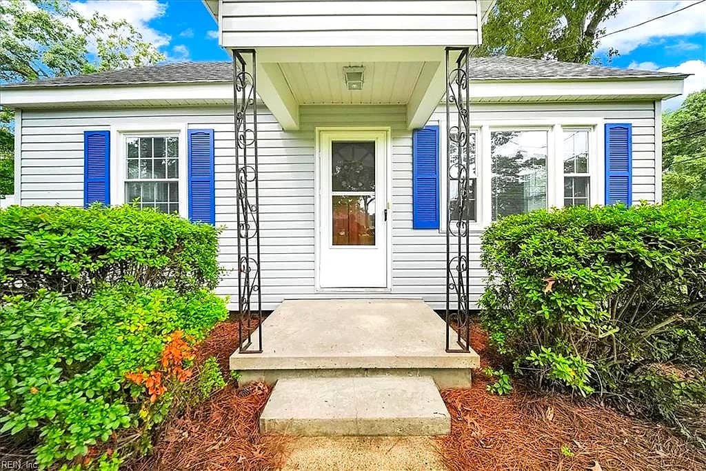 1601 Lilac AVE, CHESAPEAKE VA 23325 - Photo 4