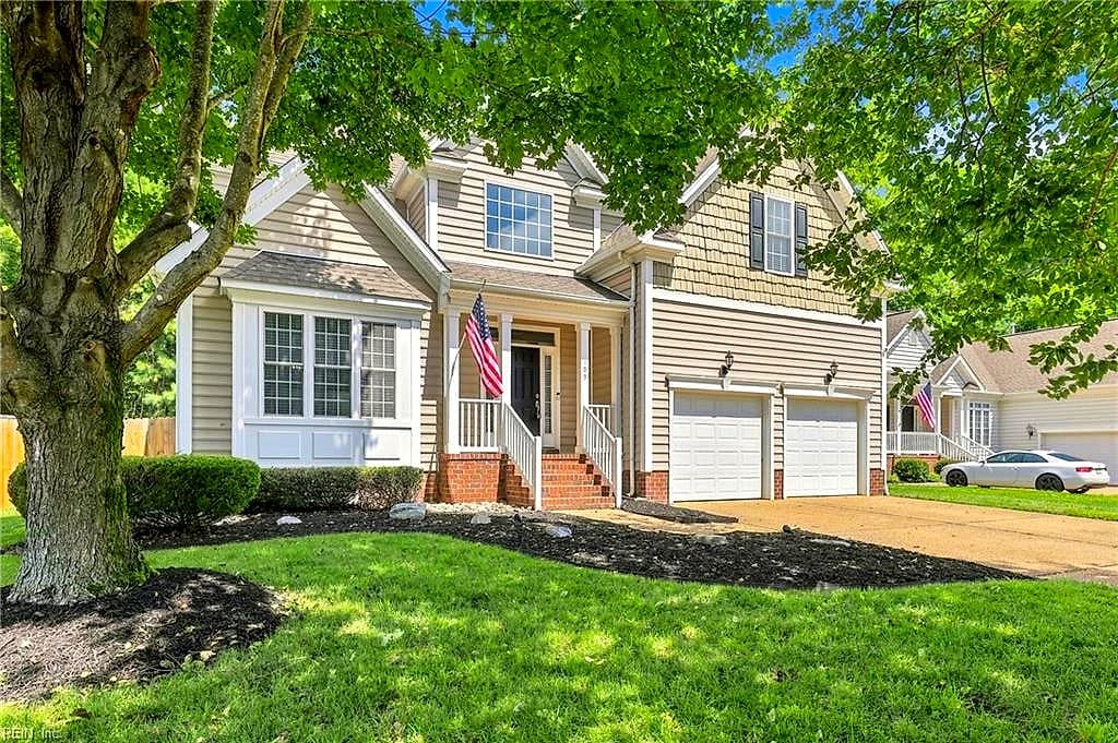 109 Overlook PT, YORKTOWN VA 23690 - Photo 4