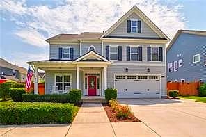 1929 Channing LN, VIRGINIA BEACH VA 23456 - Main photo