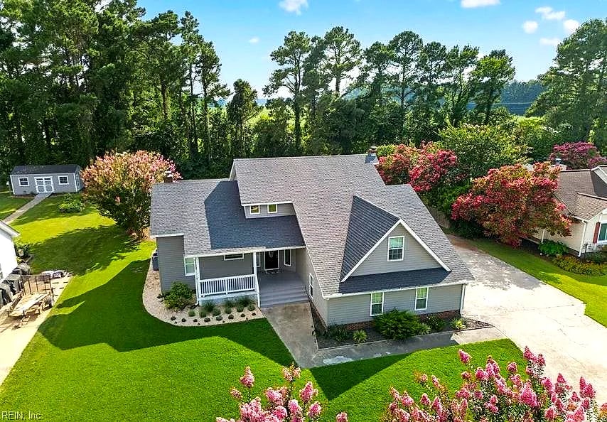1828 Darian DR, Elizabeth City — 4 bed Residential, 2,501 sqft