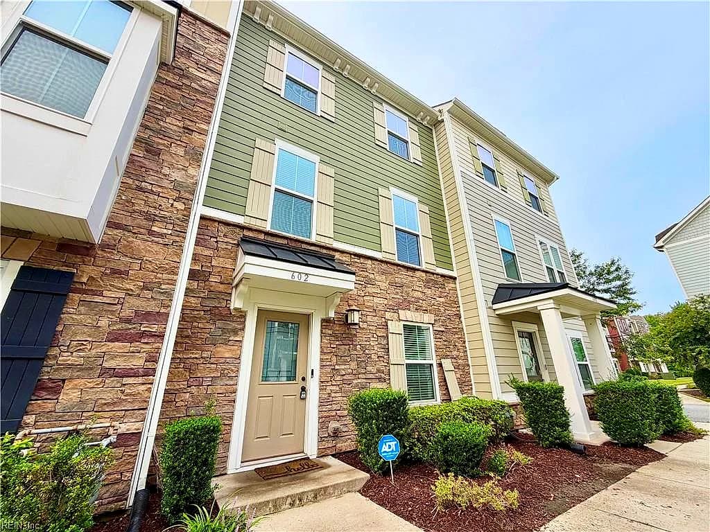 602 Consolvo PL, CHESAPEAKE VA 23324 - Photo 2