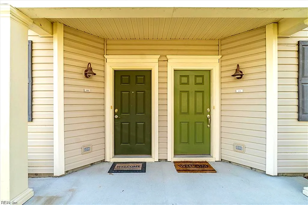 1543 Hambledon LOOP, CHESAPEAKE VA 23320 - Photo 4