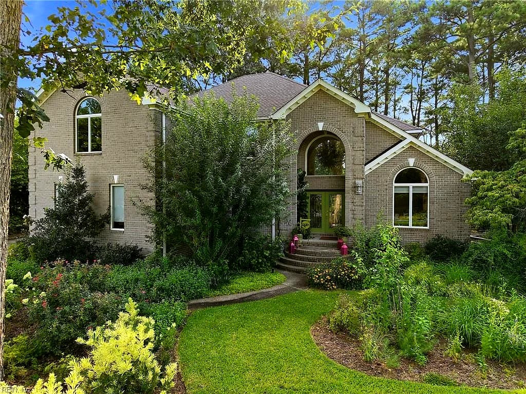 2908 Gaines LNDG, VIRGINIA BEACH VA 23454