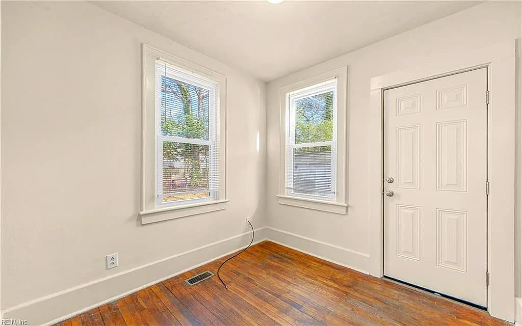 130 Afton PW, PORTSMOUTH VA 23702 - Photo 4