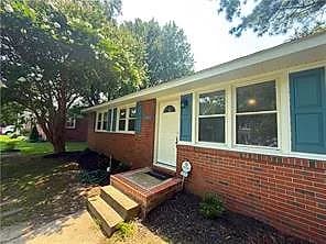 3010 Menands DR, CHESAPEAKE VA 23325 - Photo 3