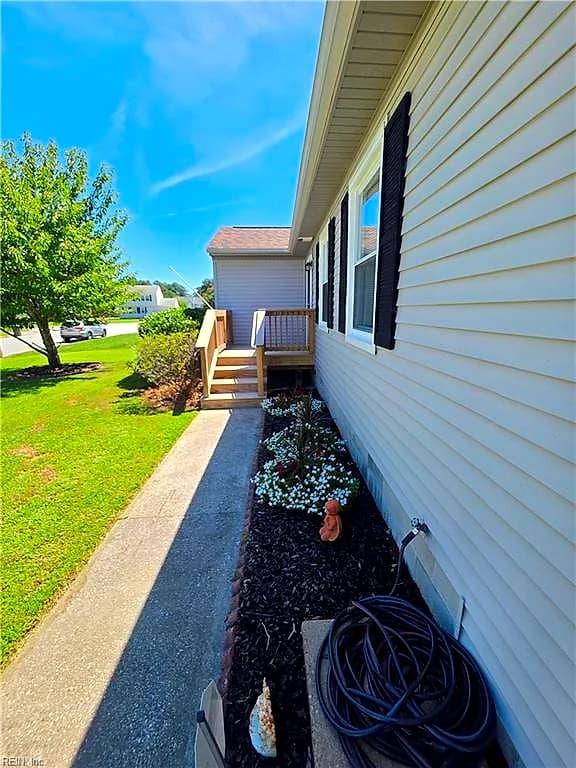 193 Lori CIR, NEWPORT NEWS VA 23602 - Photo 4