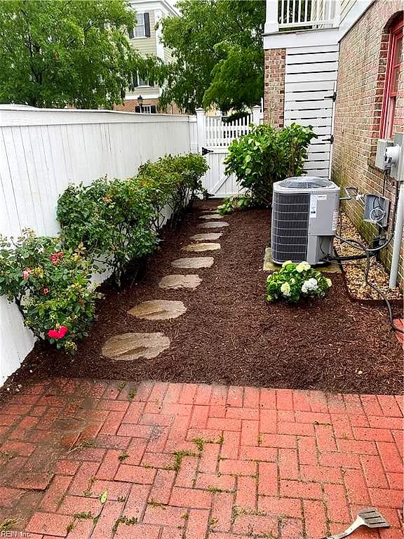 9587 26th Bay ST, NORFOLK VA 23518 - Photo 3