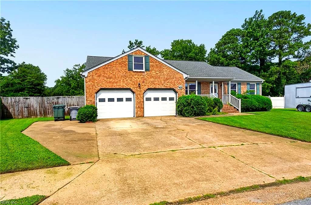 47 W River Point DR, HAMPTON VA 23669 - Photo 4