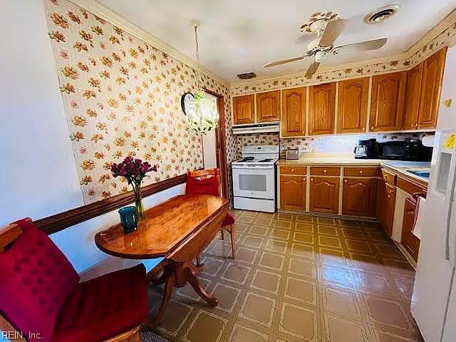 3820 McNeal AVE, CHESAPEAKE VA 23325 - Photo 5