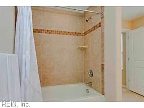 501 Stockton RD, NORFOLK VA 23505 - Photo 3
