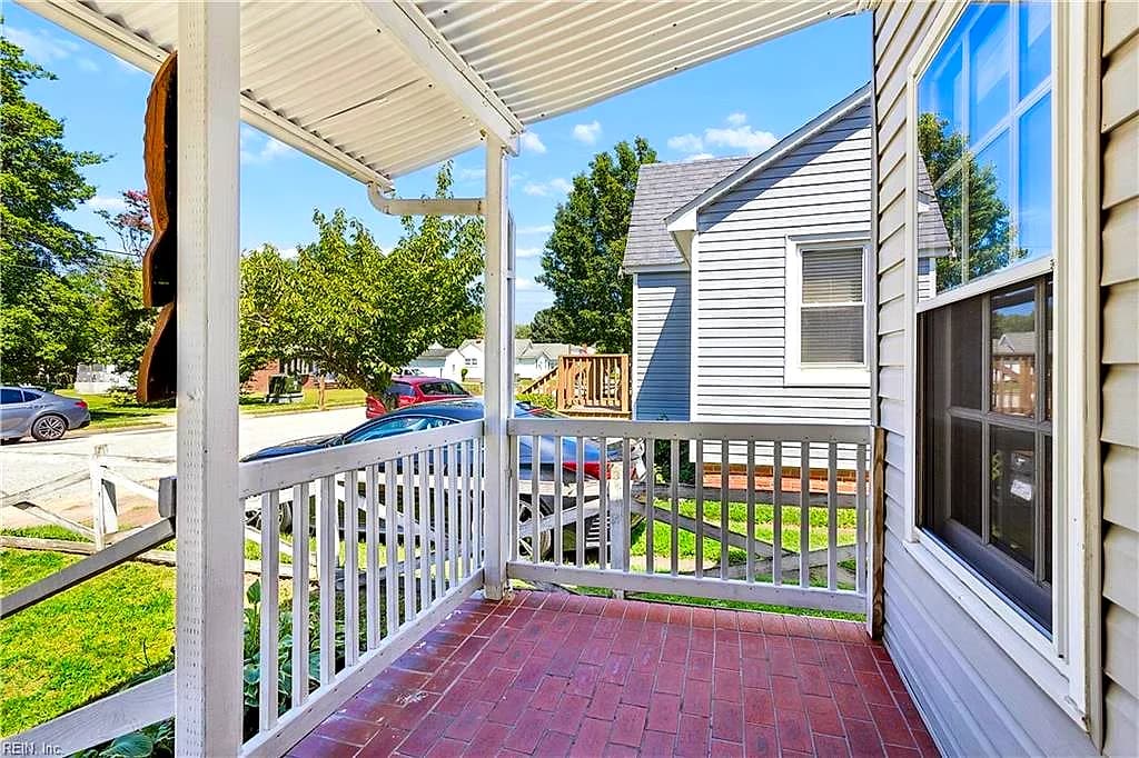 20 Magnolia PL, HAMPTON VA 23669 - Photo 5