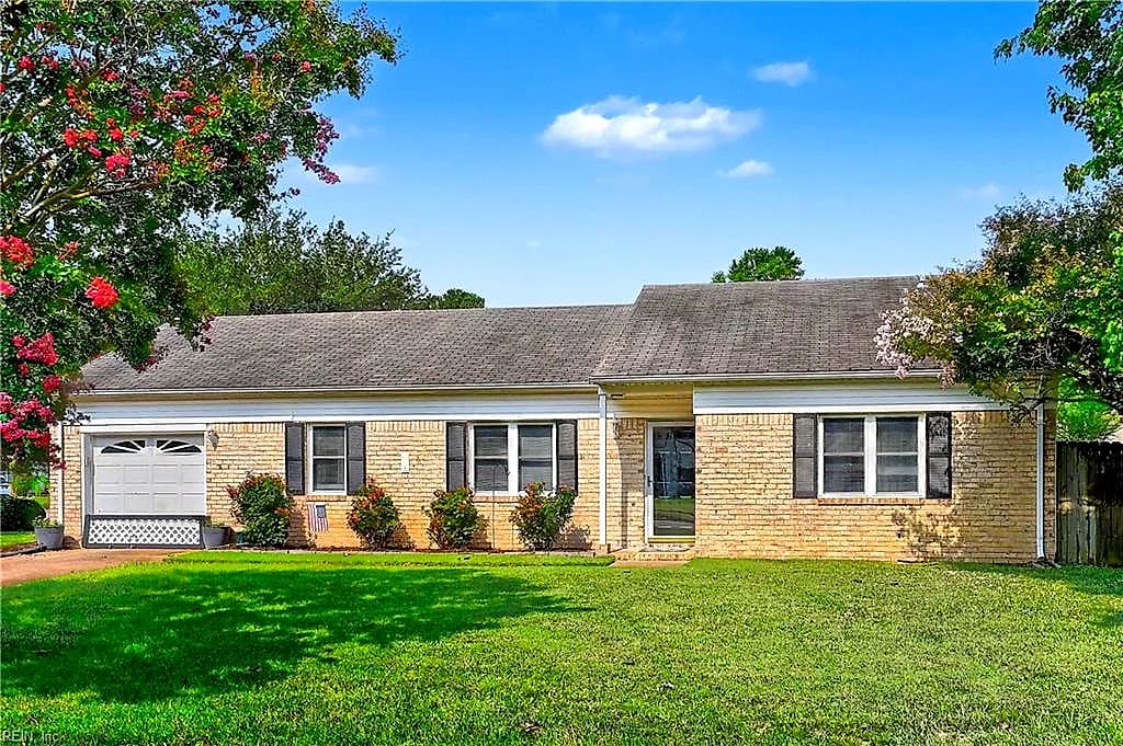 5329 Denver DR, VIRGINIA BEACH VA 23464 - Main photo