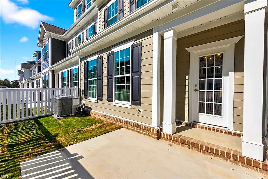2007 Guava LN, CHESAPEAKE VA 23321 - Photo 4