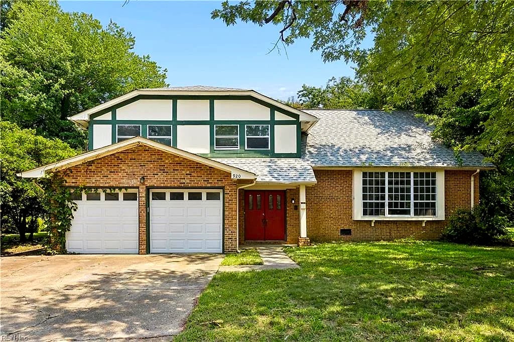 920 Amherst LN, VIRGINIA BEACH VA 23464